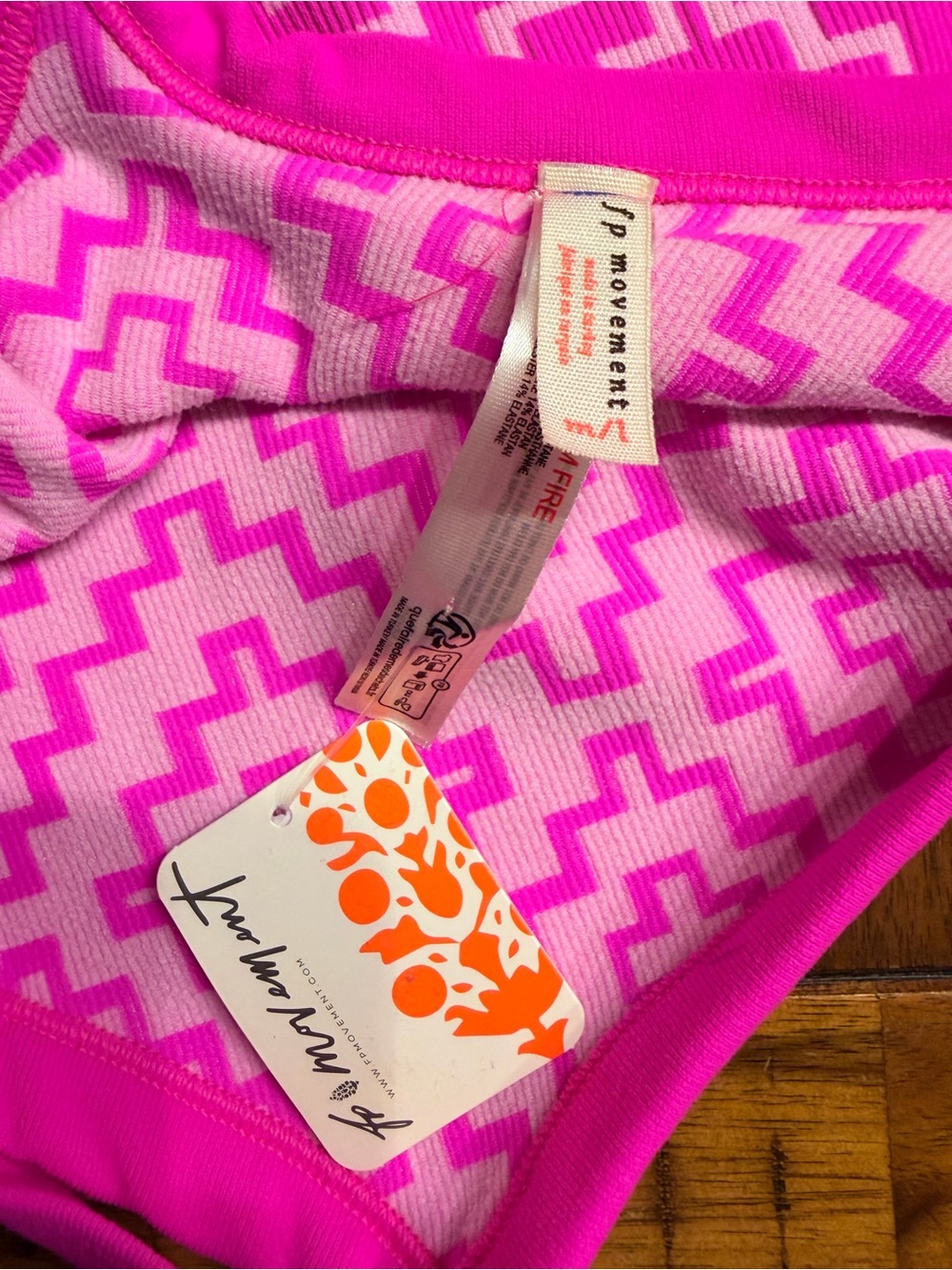 *NWT* Free People FP Movement Women's All Clear Jacquard Cami in Hot Pink, M/L - Picture 8 of 11